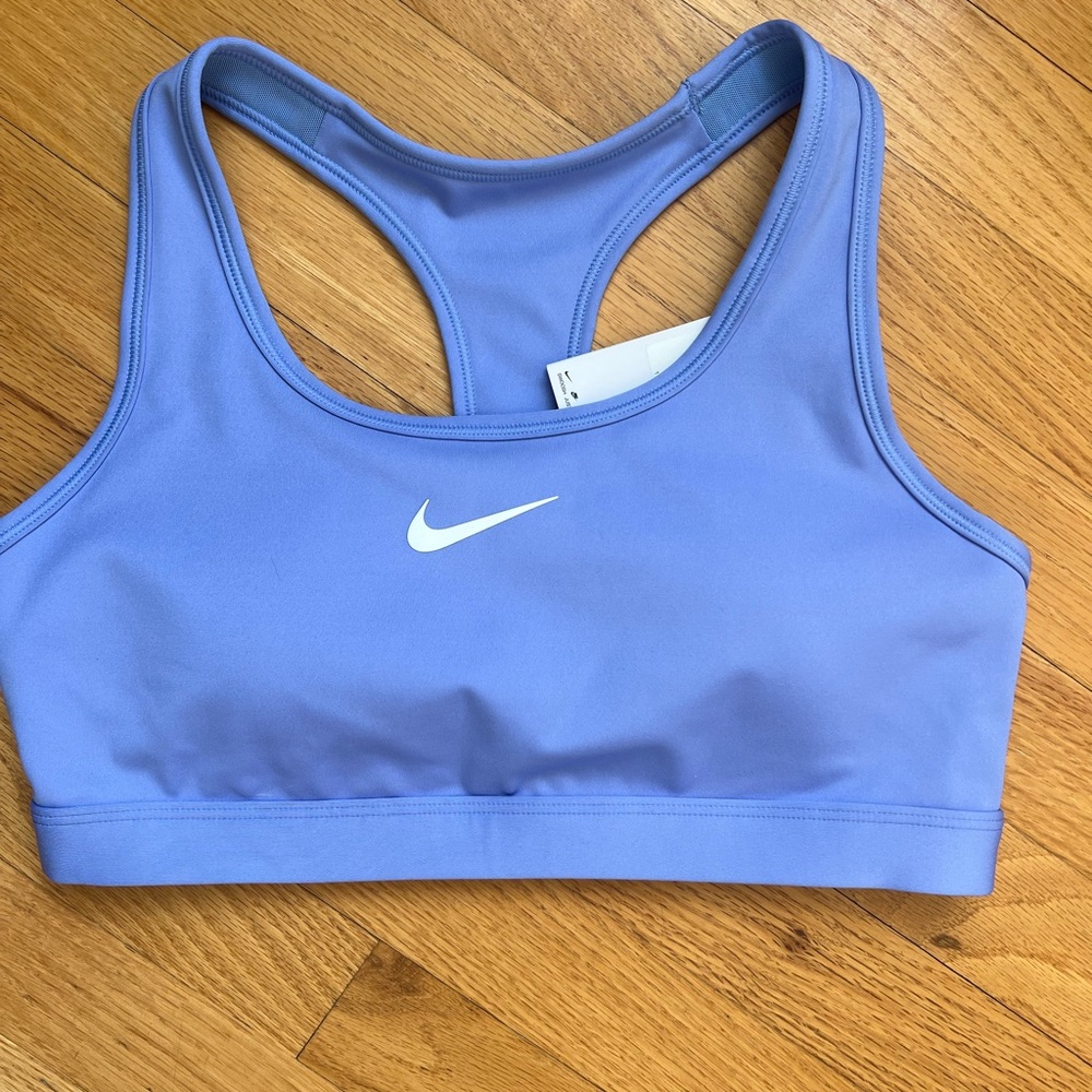 Nike Swoosh Medium Support Bra